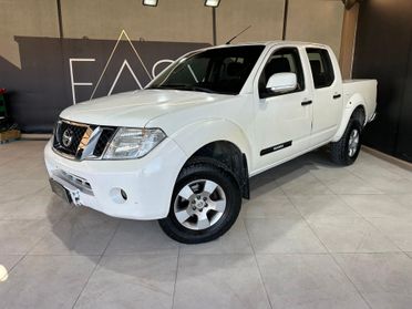 Nissan Navara 2.5 dci d.cab LE -IVA ESCLUSA