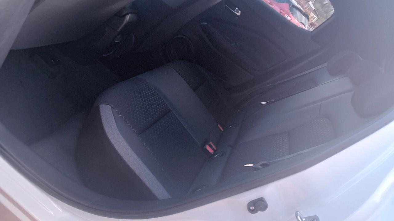 Nissan Juke 1.0 DIG-T 114 CV DCT N-Connecta *SENXZA VINCOLO DI FINANZIAMENTO*