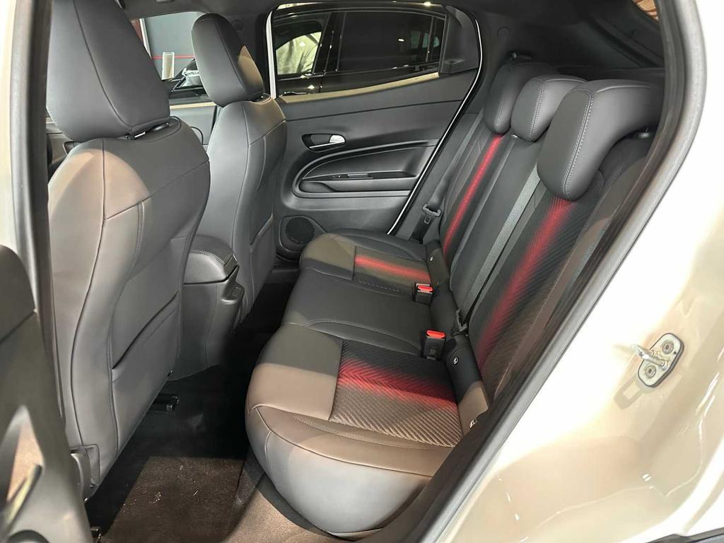 Alfa Romeo Junior 1.2 ibrida 136cv edct6