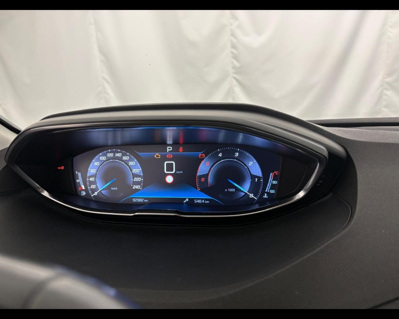 PEUGEOT 3008 1.5 bluehdi Business s&s 130cv eat8