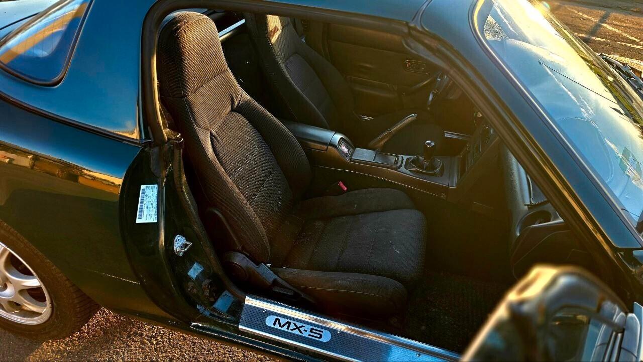 Mazda MX-5 1.8i CRS ASI Miata MX5