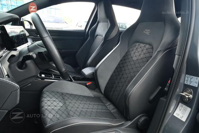 VOLKSWAGEN Golf 1.5 eTSI 150 CV DSG R-Line