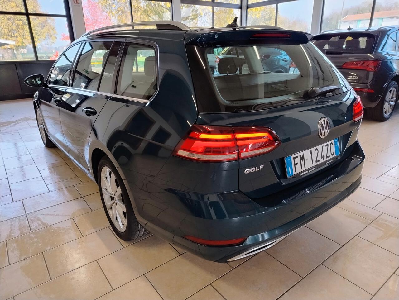 VOLKSWAGEN Golf Variant 1.6 TDI 115 CV Executive - 2018