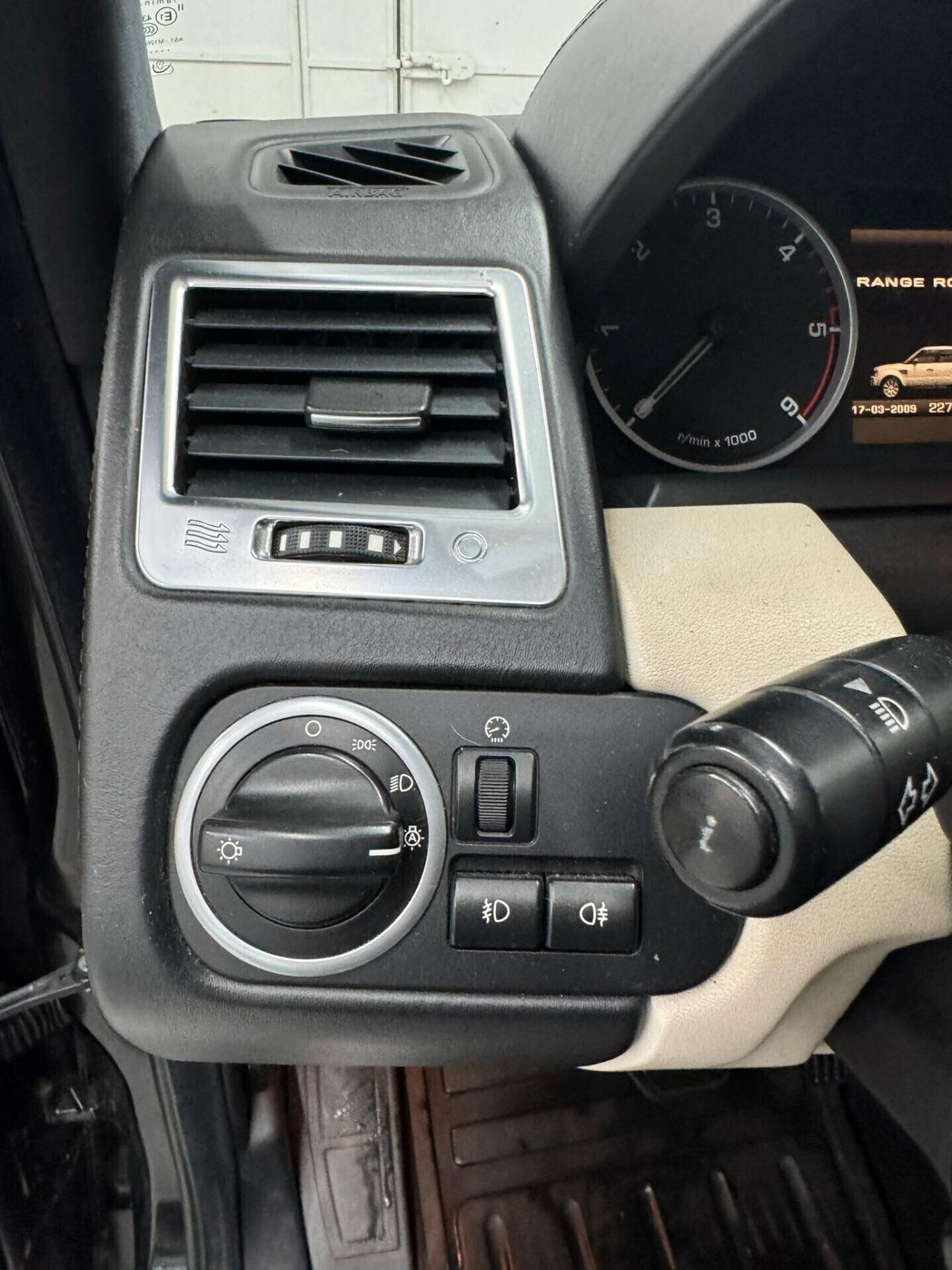 Land Rover Range Rover Sport Range Rover Sport 3.0 SDV6 SE