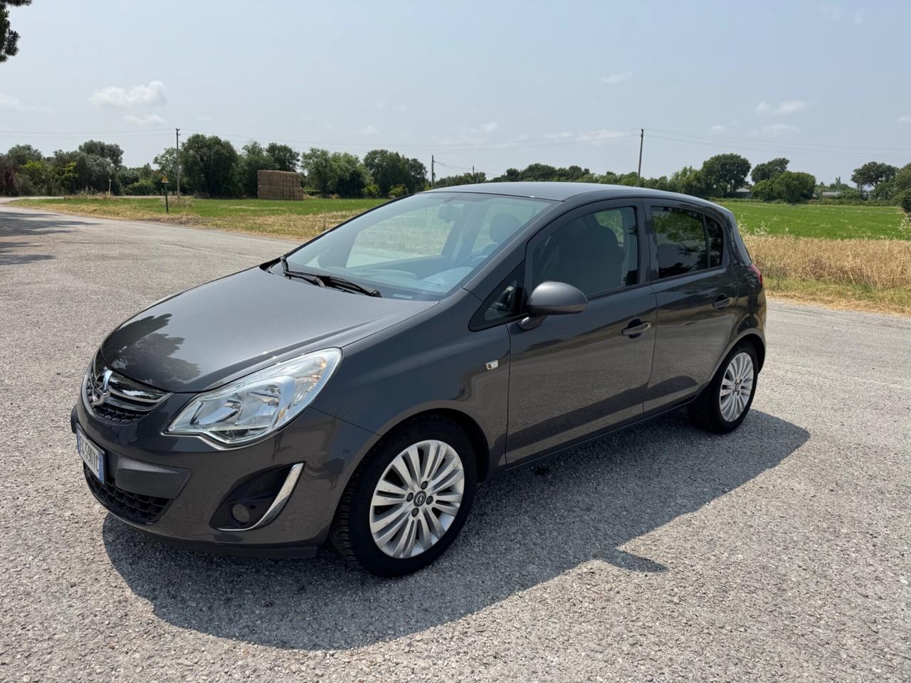 Opel Corsa 1.2 5 porte One
