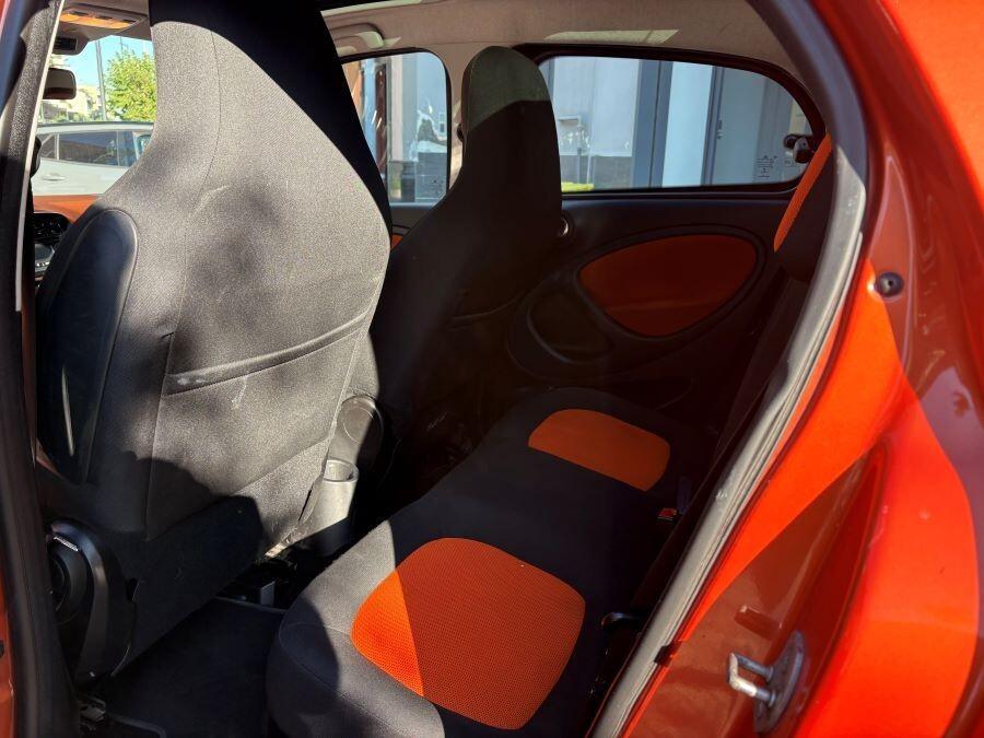 SMART FORFOUR 900 90 CV PASSION CERTIFICATA NUOVA