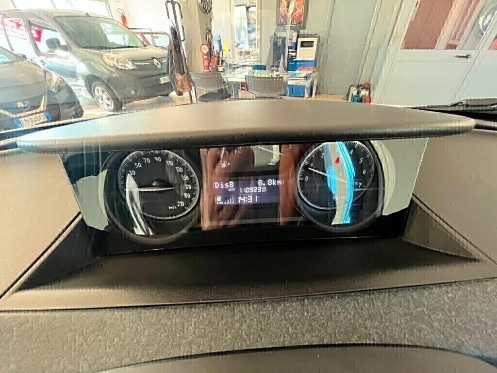 Lancia Ypsilon 0.9 TwinAir 85 Cv 5p Ecochic Metano Adatta per Neopatentati