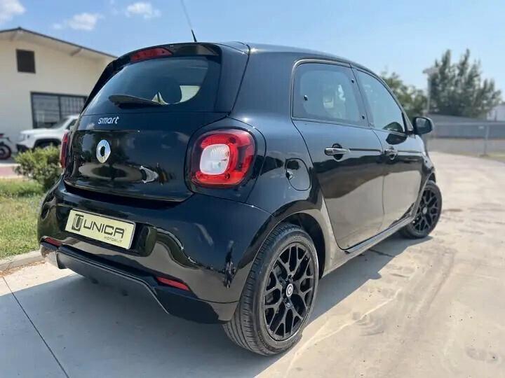 Smart ForFour 90 0.9 Turbo twinamic Passion AUTO UNICA