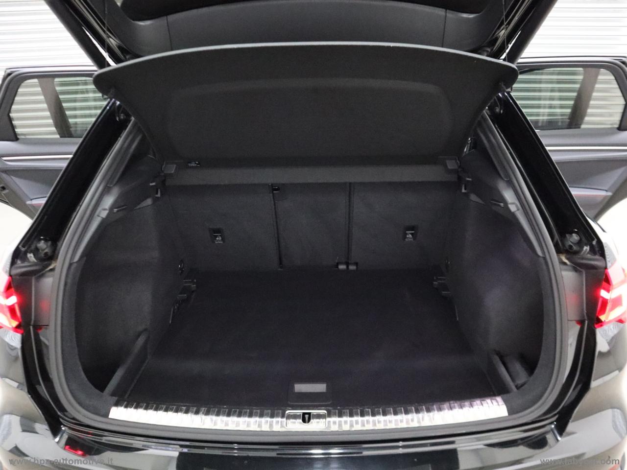 AUDI Q3 2.0TDI S-line FULL LED PELLE NAVI 360 B&O RETROCAMERA MATRIX