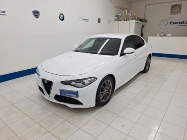 Alfa Romeo Giulia 2.2 180cv MT6 Business Sport