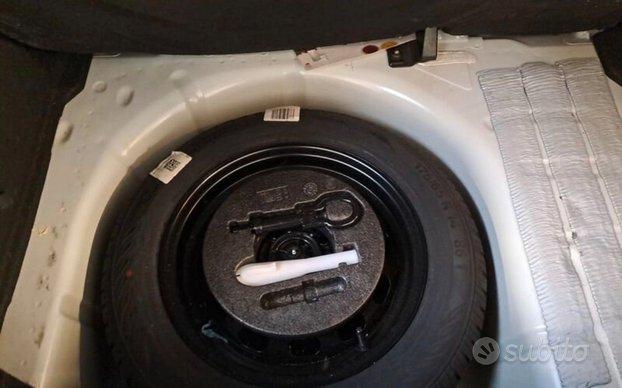 FORD FIESTA 5P 1.0 ECOBOOST TITANIUM FULL OPTIONAL