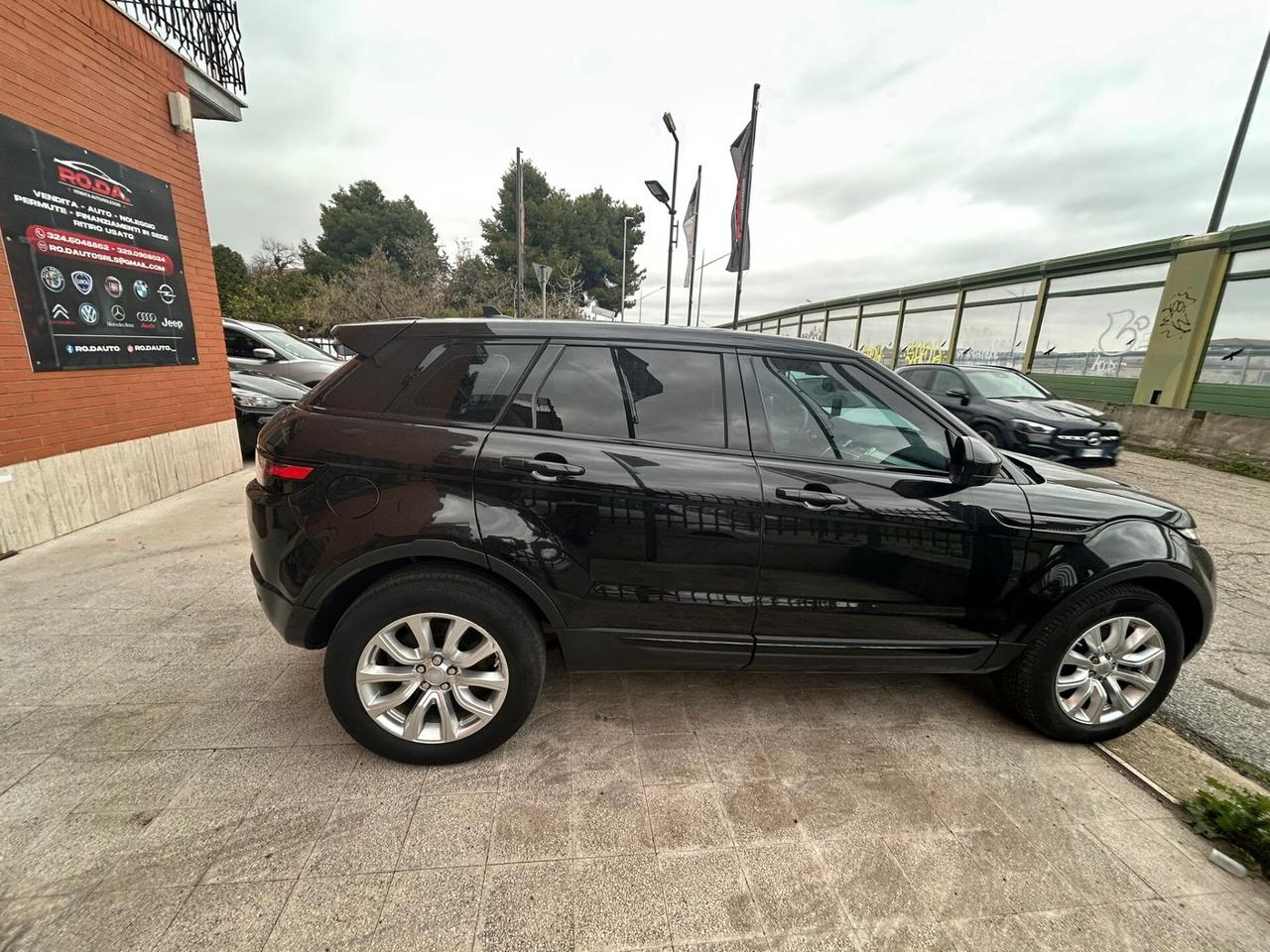 Land Rover Range Evoque 2.2 TD4 5p. Prestige