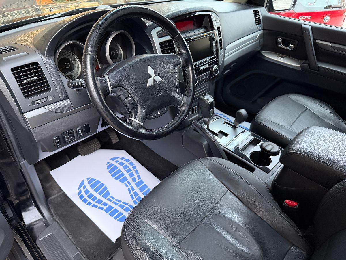 MITSUBISHI - Pajero - 3.2 DI-D 16V A/T 5p. Instyle #TAG.CERTIFICATI