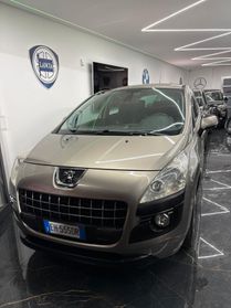 Peugeot 3008 1.6 HDi 112CV cambio robotizzato Premium
