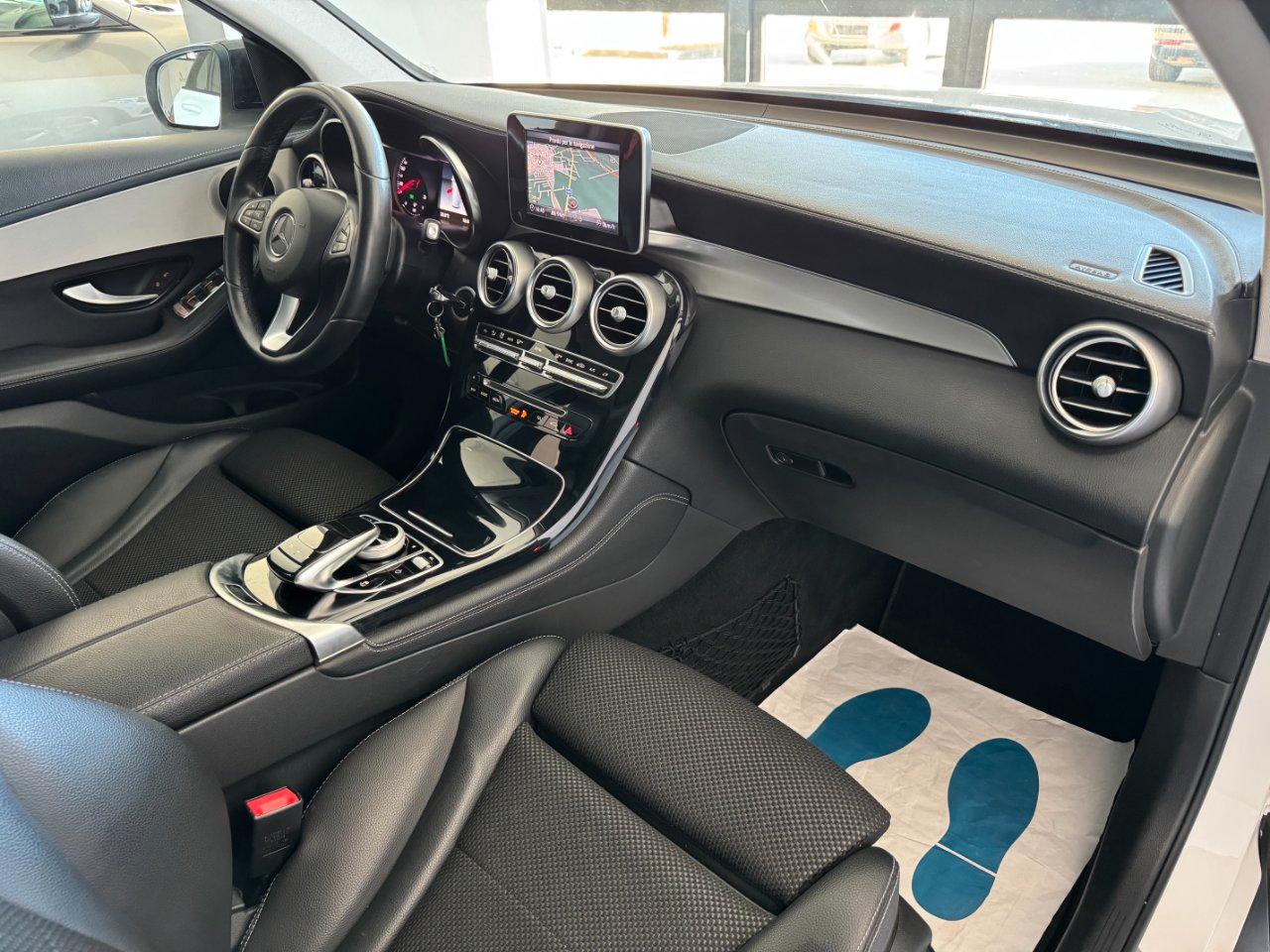 Mercedes GLC SUV GLC 250 d Sport 4matic Tetto Night Uniprop