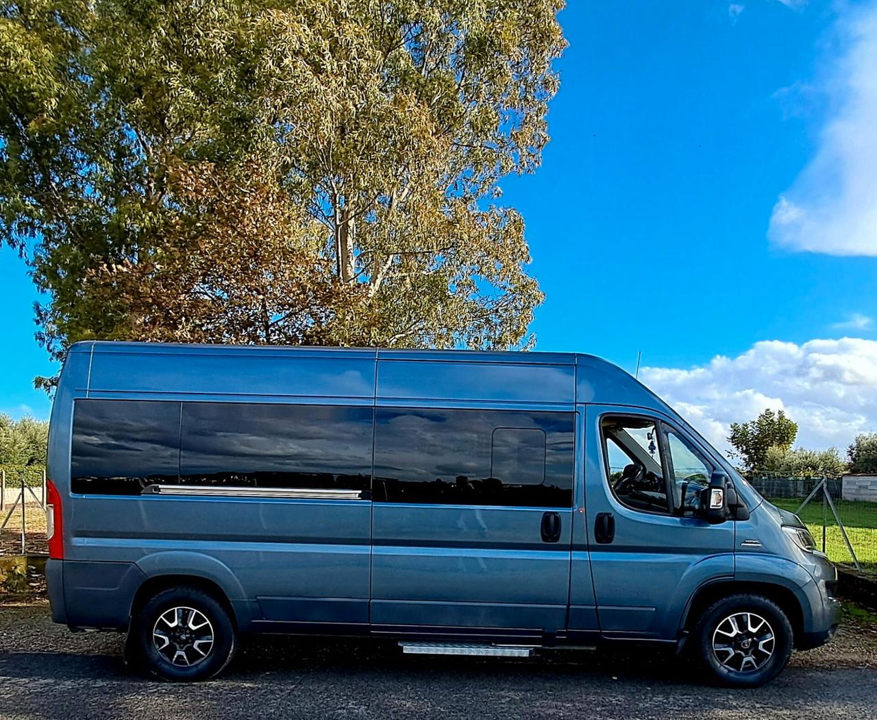 Fiat Ducato Maxi 9 POSTI TRASPORTO DISABILI 5 CARROZZINE PEDANA ELETTROIDRAULICA