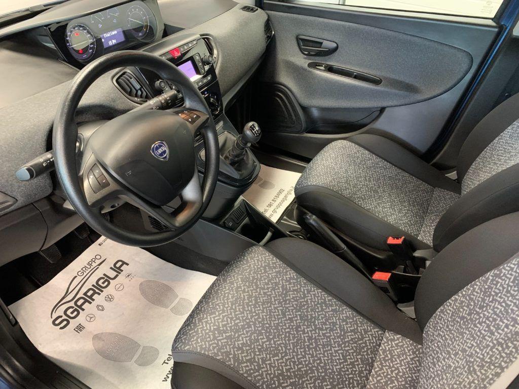 Lancia Ypsilon 1.0 Benzina Hybrid Ecochic Gold 5 Porte