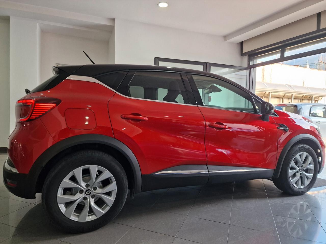 Renault Captur TCe 12V 90 CV Intens