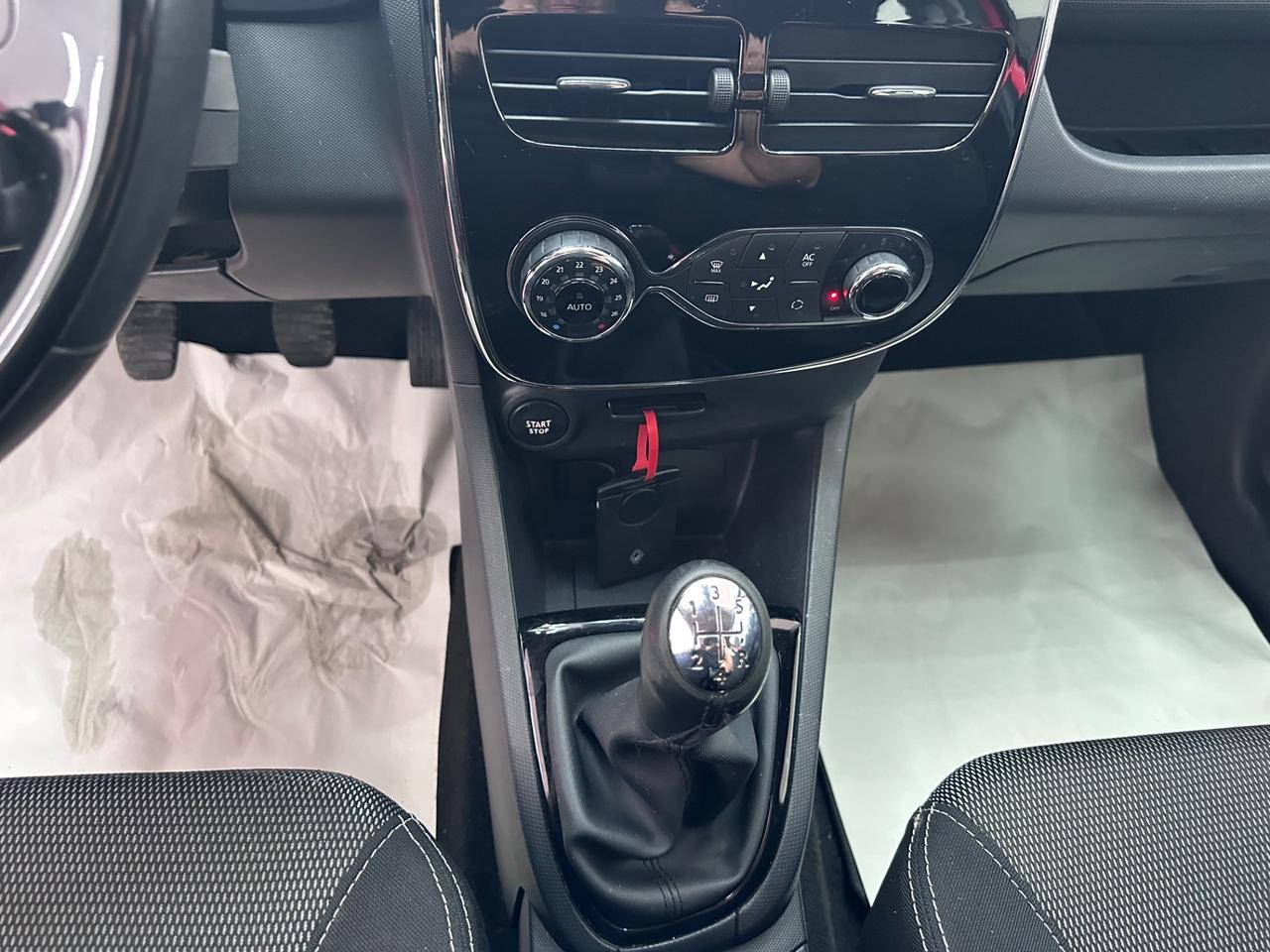 Renault Clio 1.5 dCi 8V 75CV 5 porte Costume National