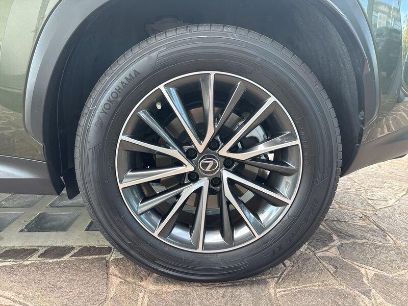 Lexus NX Lexus NX 350 Hybrid 4WD Premium