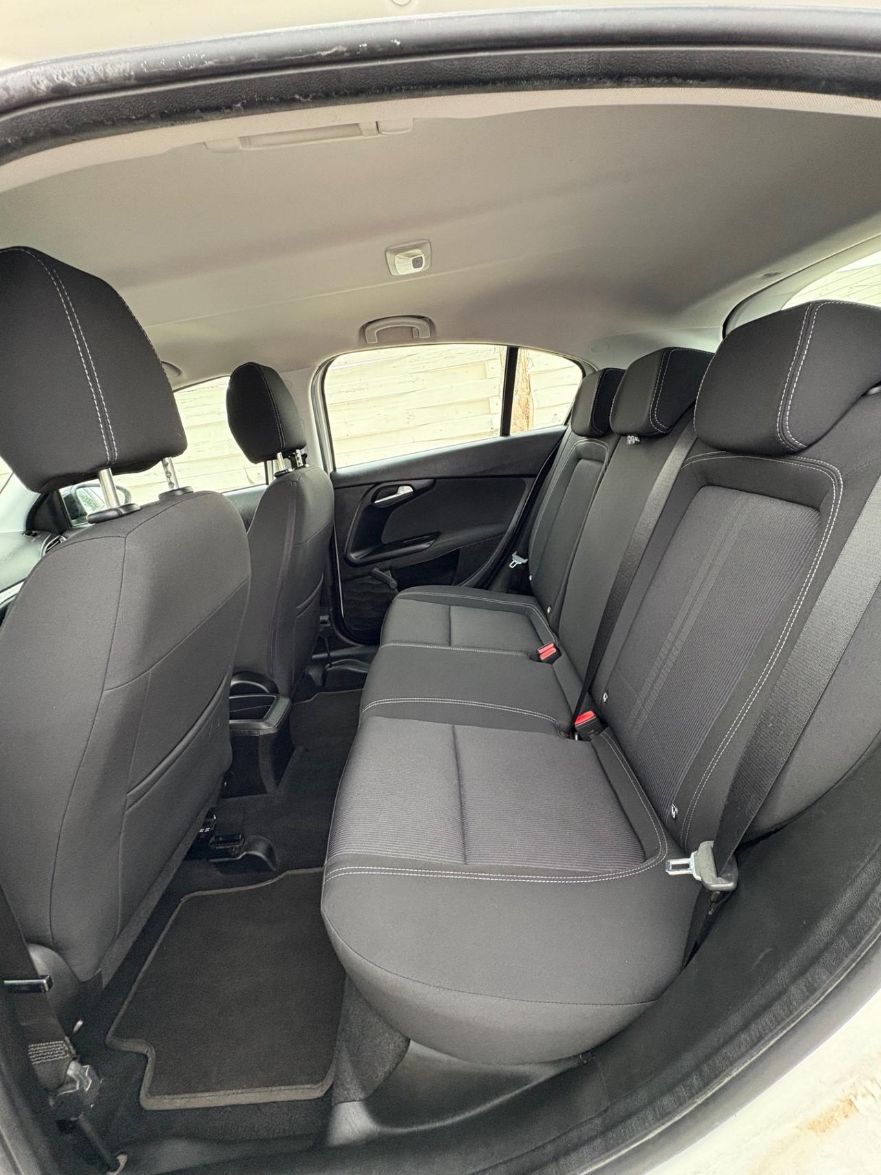 Fiat Tipo 1.3 Mjt con 108.000 km unico proprietario