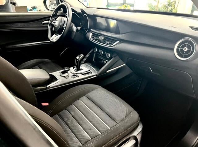 Alfa Romeo Stelvio 2.2 Turbodiesel 190 CV AT8 Q4 Business