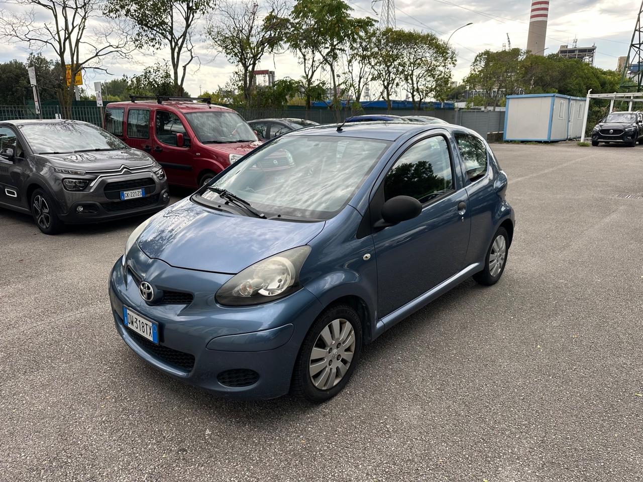 Toyota Aygo 1.0 VVT-i 3p. Sol - 98.000 km Neop.