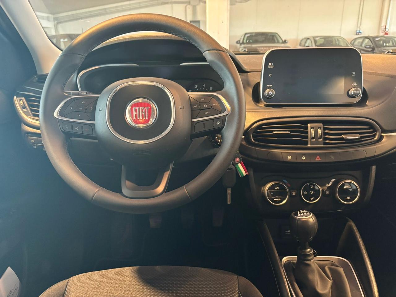 Fiat Tipo LOUNGE 1.4 5 porte 28000 KM