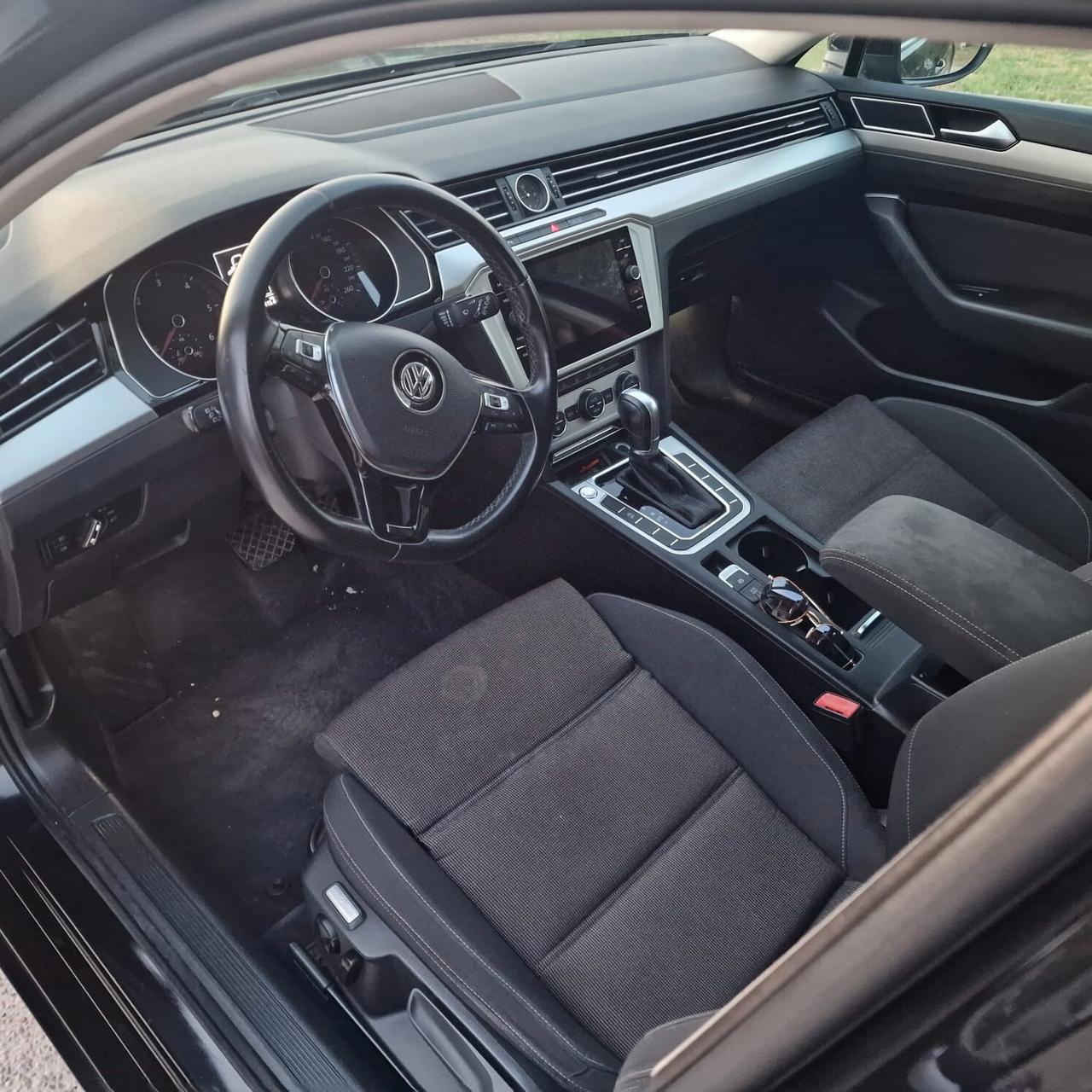 Volkswagen Passat Variant 2.0 TDI DSG impeccabile unico proprietario