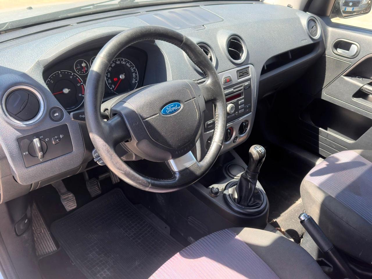 Ford Fusion 1.4 TDCi 5p.