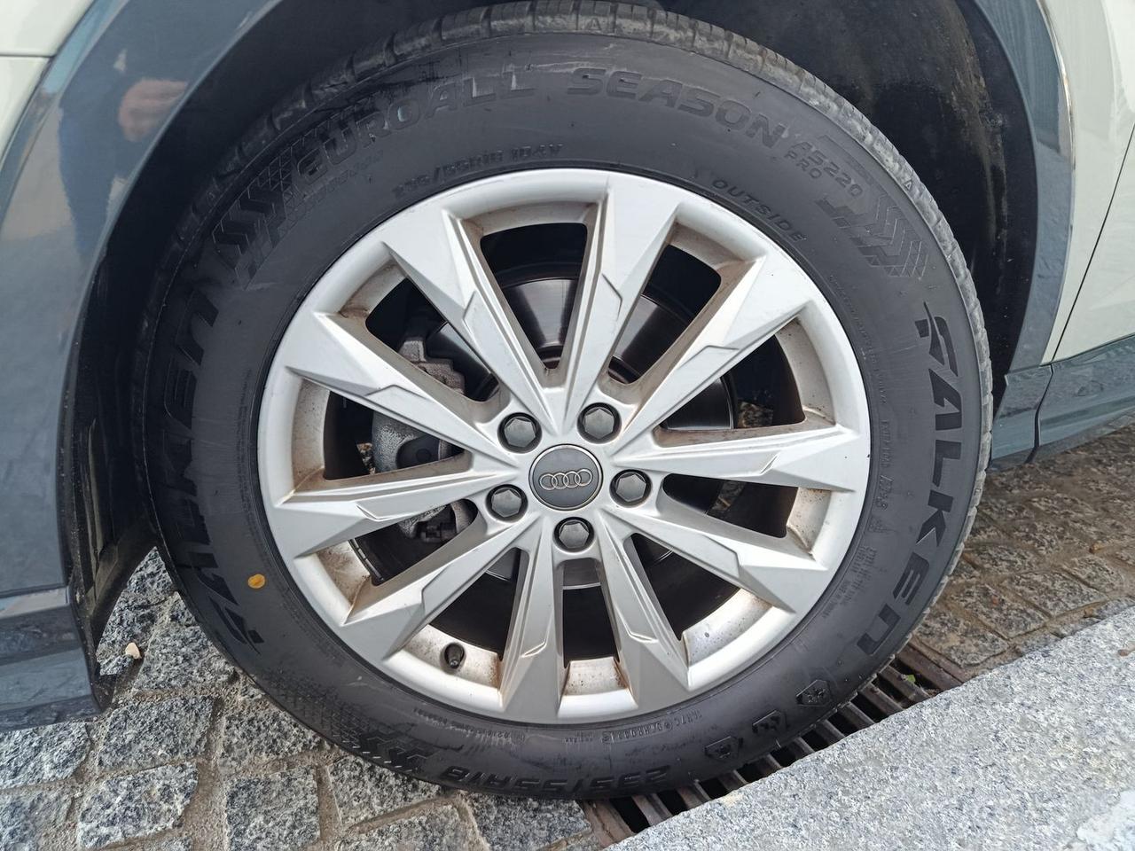 Audi Q3 Business Plus 2.0 35 TDI #8094