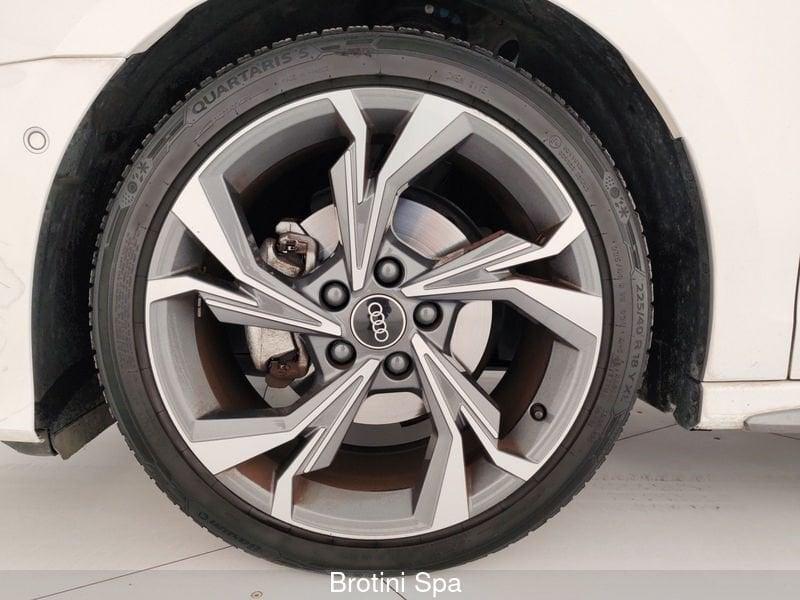 Audi A3 SPB 30 TDI S tronic S line edition