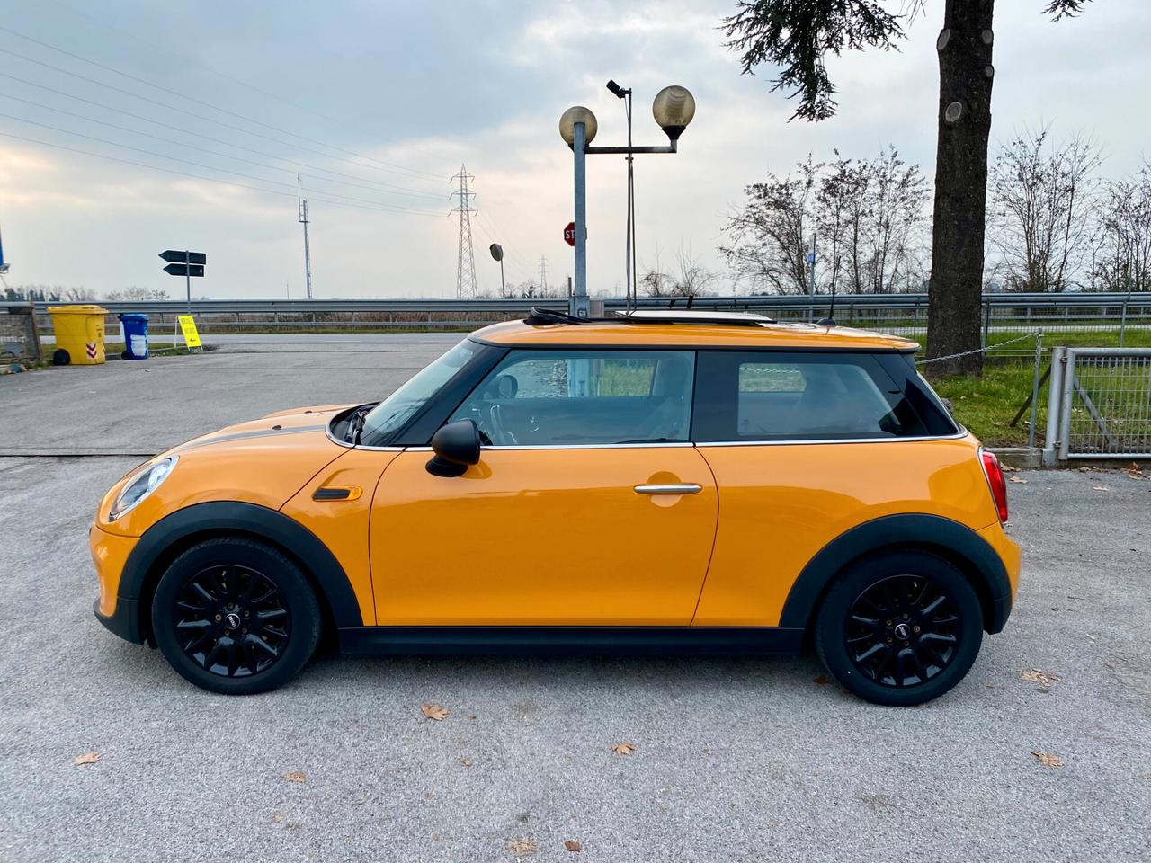 MINI One 1.2 3p 102cv ADATTA A NEO PATENTATI