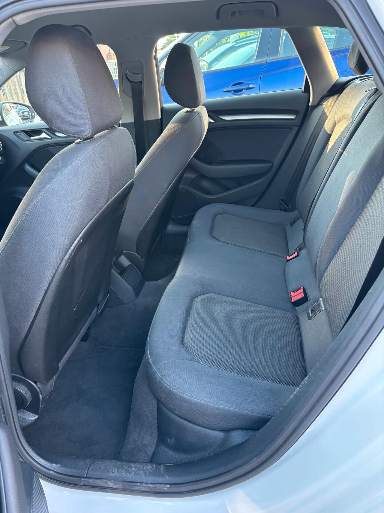 Audi A3 SPB 30 TDI S tronic Business NESSUN VINCOLO