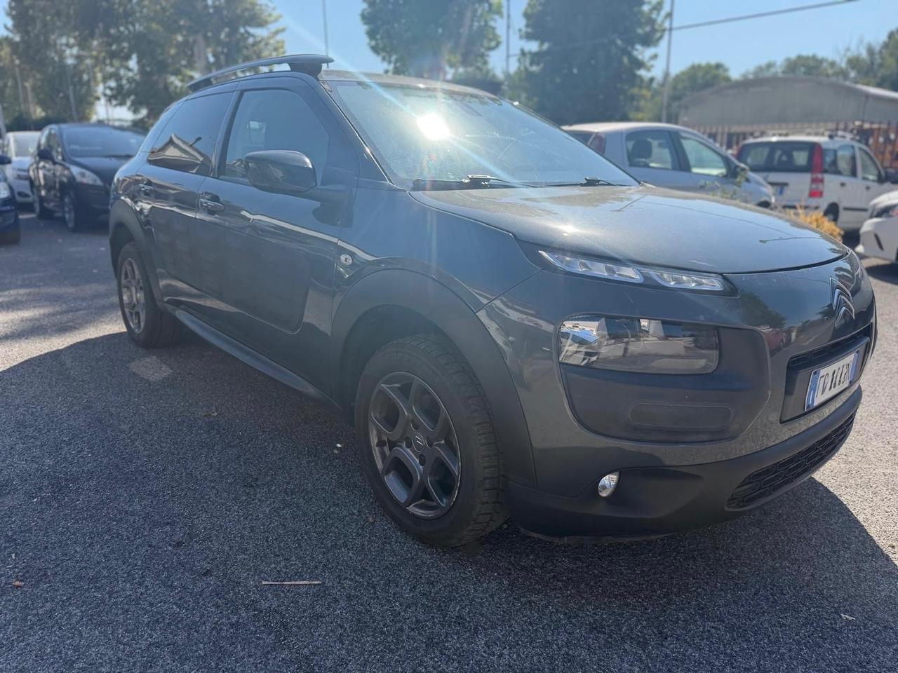 Citroen C4 Cactus BlueHDi 100 Shine