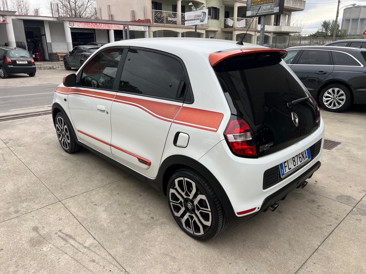 Renault Twingo TCe 110 CV EDC GT