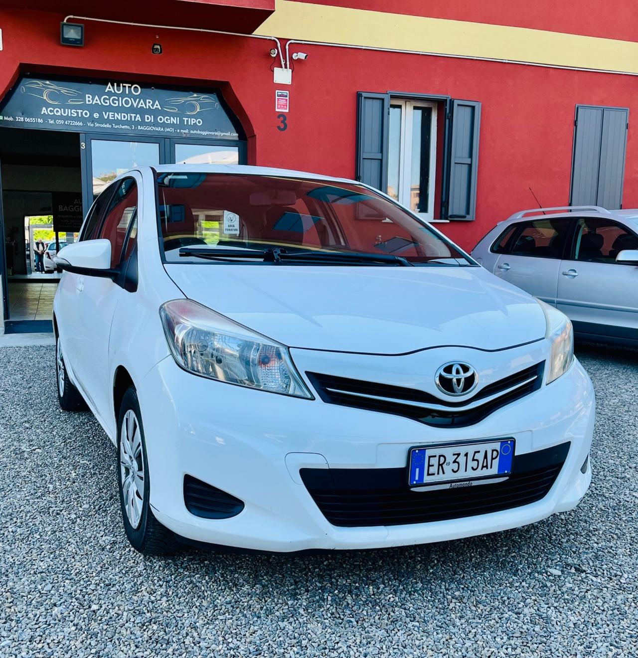 Toyota Yaris 1.0 5 porte