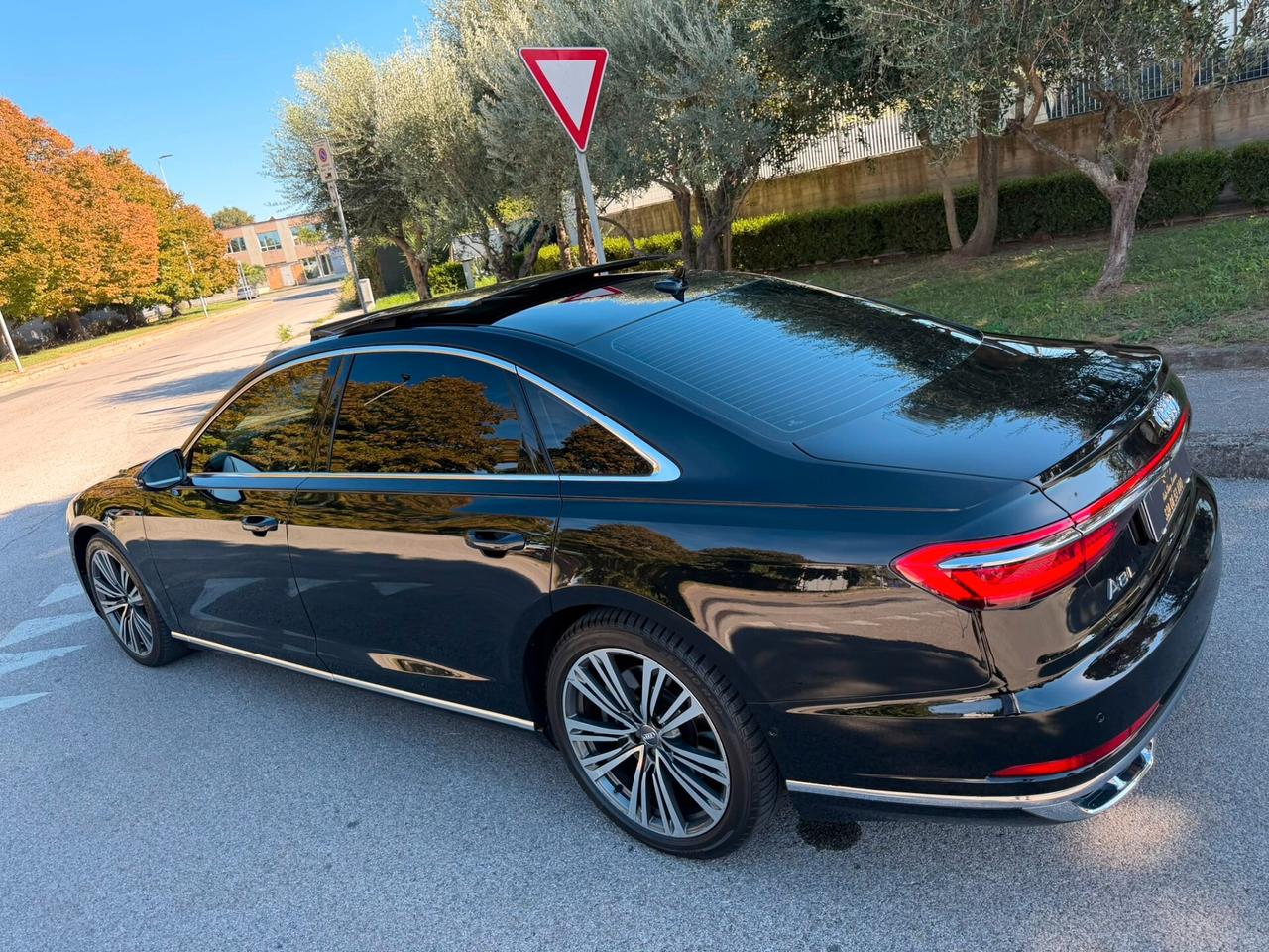 Audi A8 L 60 TDI 4.0 quattro tiptronic