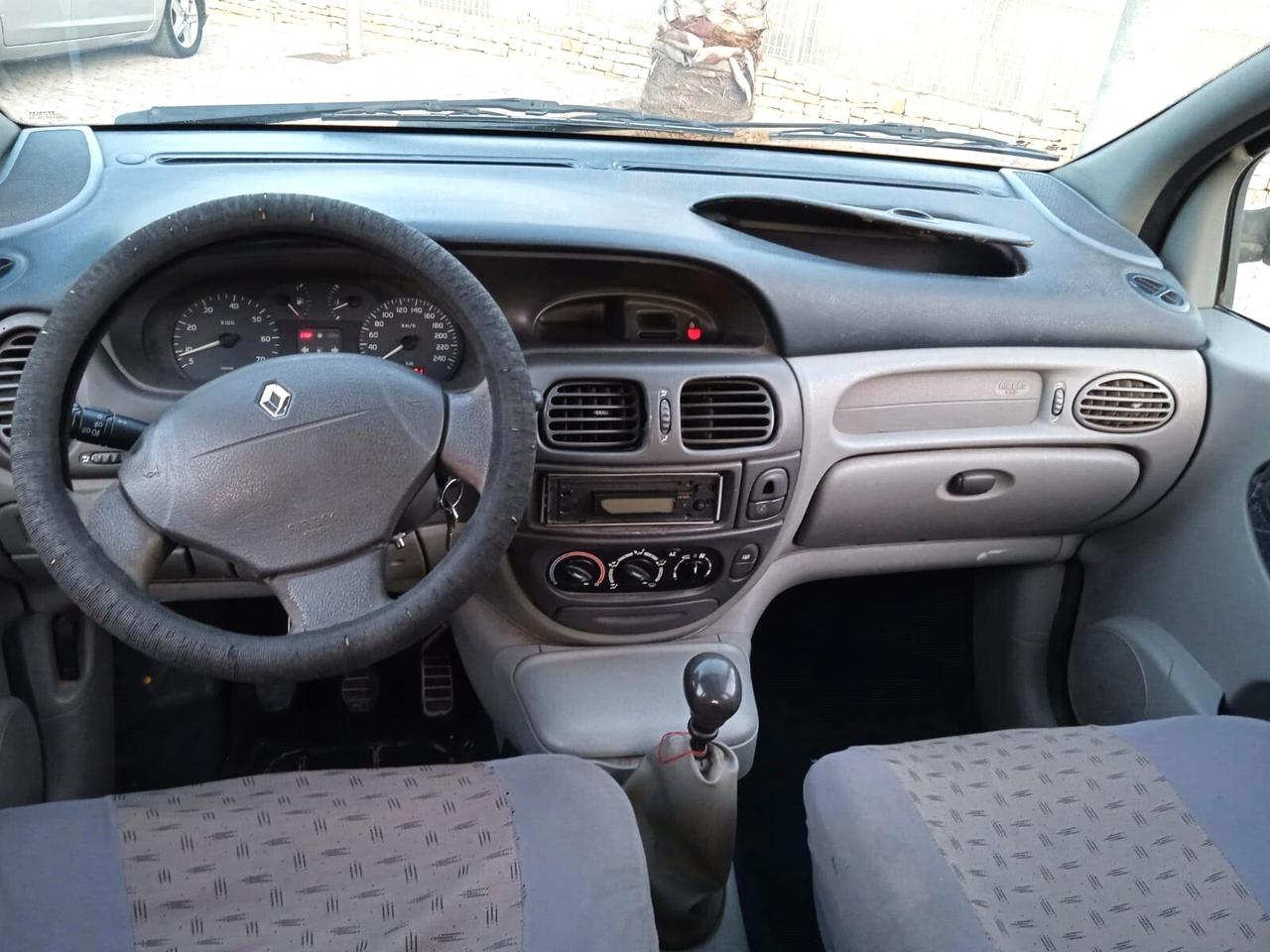 Renault Scenic-1999