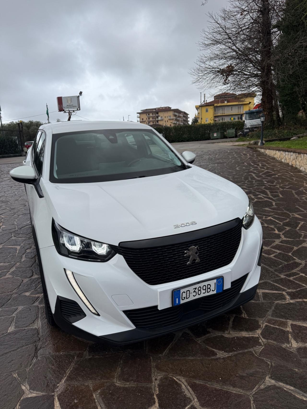Peugeot 2008 1.5 Diesel anno 25/11/2020 uni proprietario