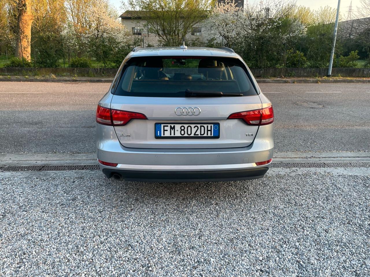Audi A4 Avant 2.0 TDI 150 CV Business Sport