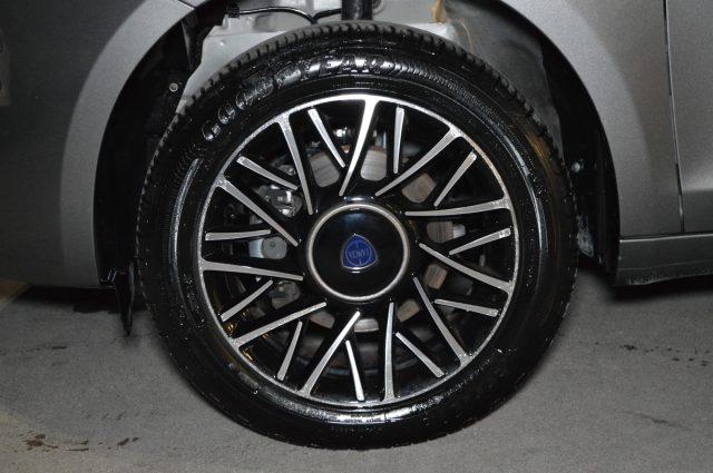 LANCIA Ypsilon 1.0 FireFly 5 porte S&S Hybrid Platino