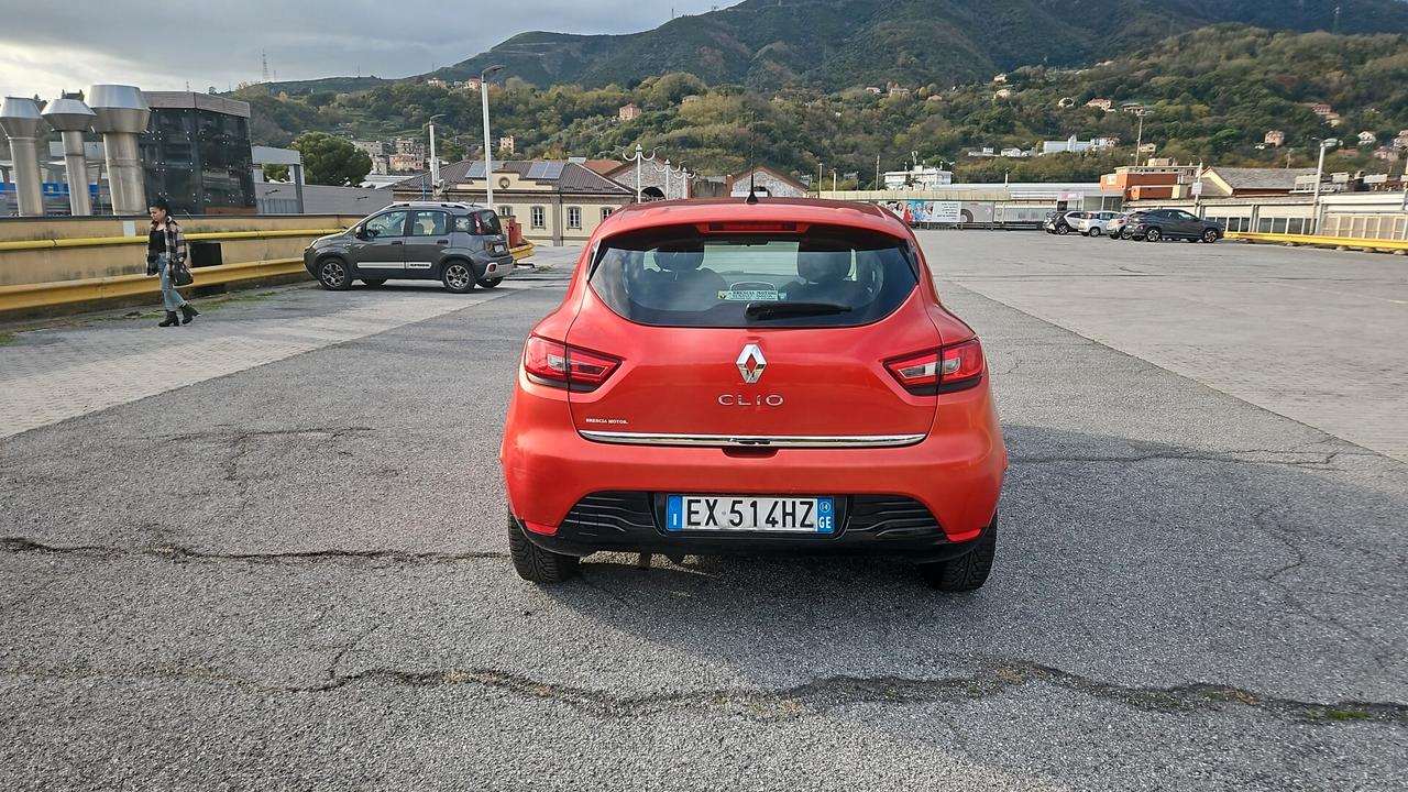 Renault Clio 1.2 75CV GPL 5 porte Costume National