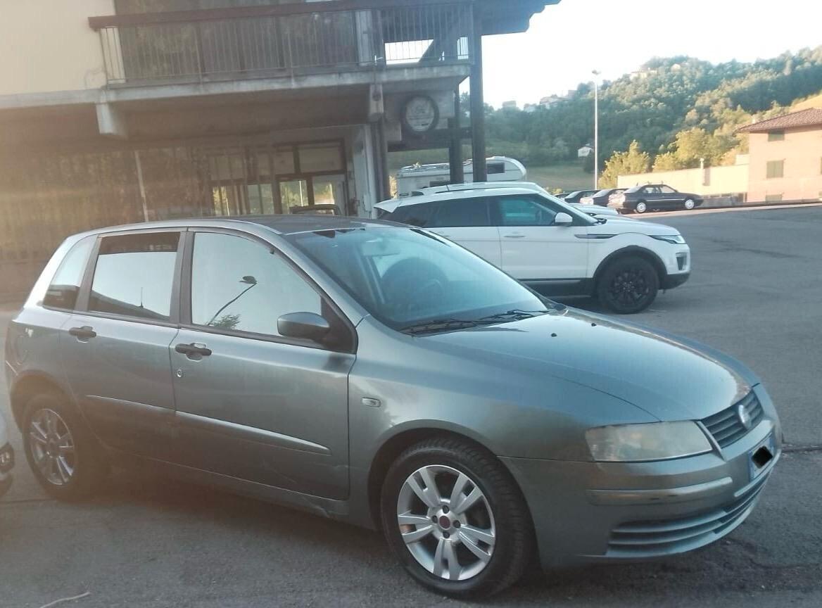 Fiat Stilo 1600 cc benzina spaziosa - in ordine - a soli 3500 euro