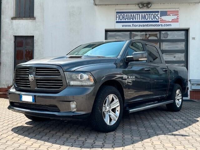 DODGE RAM 1500 5.7L V8 4x4 HEMI SPORT