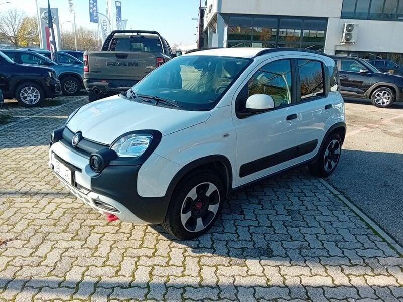 FIAT Panda 1.0 FireFly S&S Hybrid City Cross