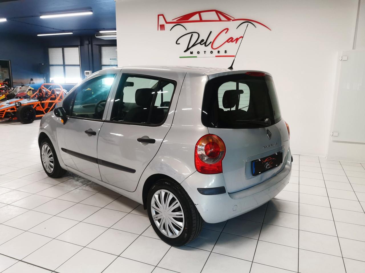 Renault Modus 1.2 16V Confort Authentique