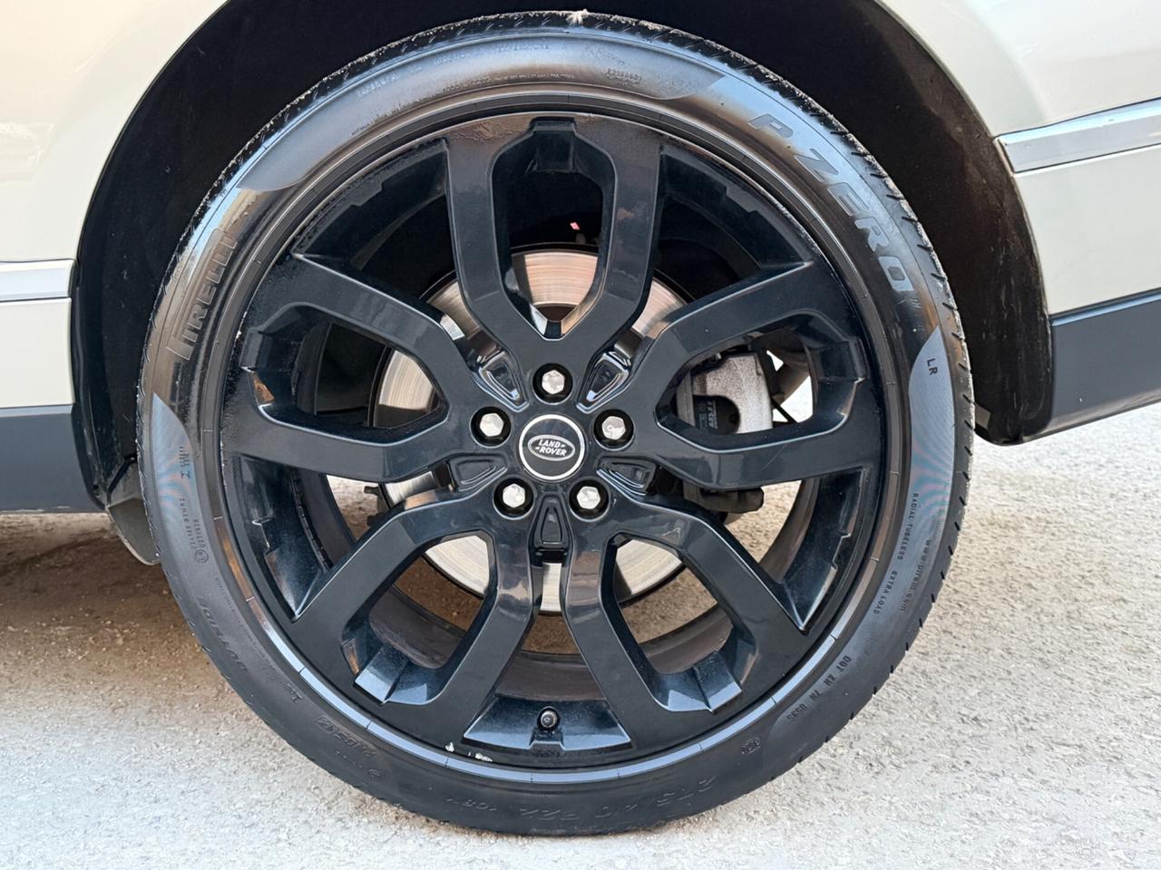 Land Rover Range Vogue 3.0 TDV6 AUTOBIOGRAPHI