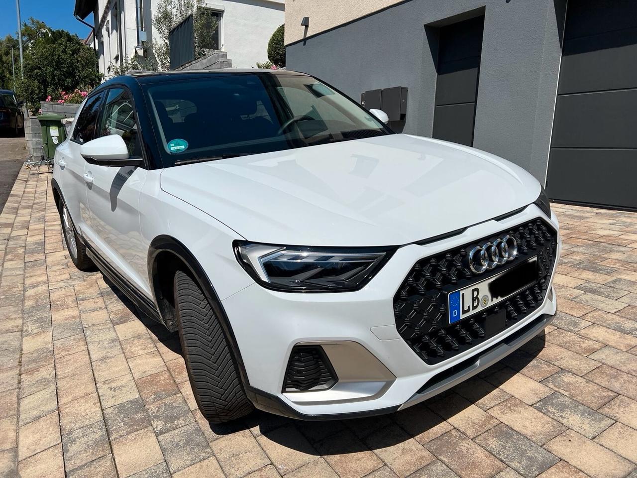 Audi A1 allstreet 30 TFSI S tronic Business