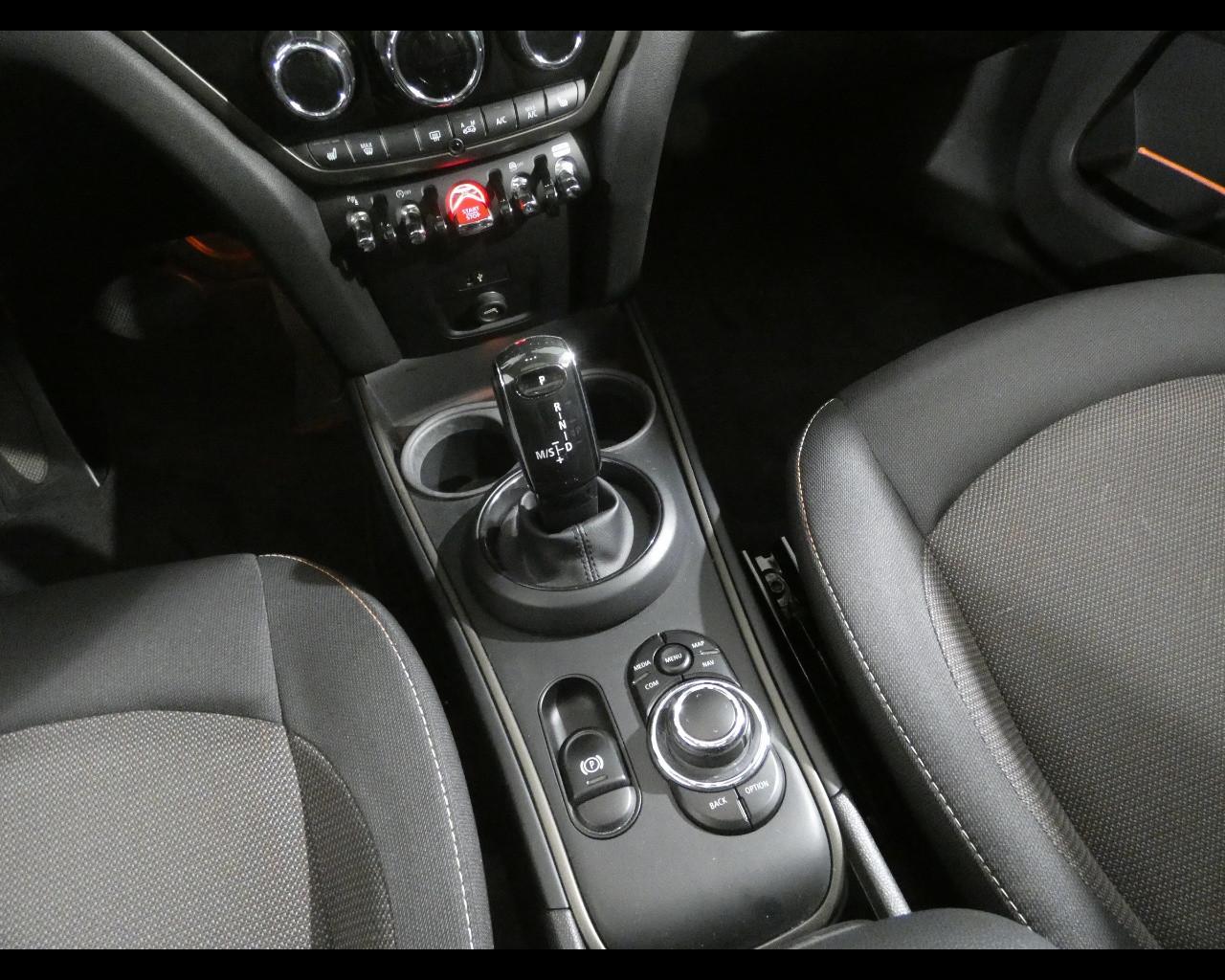 MINI Mini Countrym.(F60) - Mini 1.5 Cooper Classic Countryman